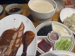 -伊喜饺子·烤鸭(五道口学院路店)