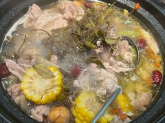 -野迹·石橄榄鸡·烧烤(新洲店)