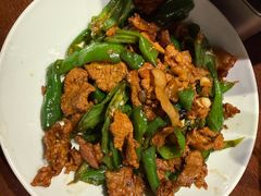 土辣椒炒土猪肉-索溪山寨·湘西饮食文化博物馆(标志门店)