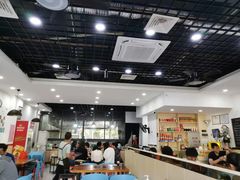 -老何家后安粉·糟粕醋海鲜火锅(三亚湾椰梦长廊店)