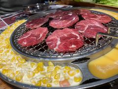 -青瓦炭韩潮烤肉(花园道店)