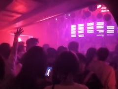 -Orangutan Bunker猩猩地堡酒吧(兰桂坊店)