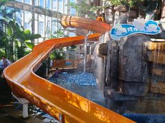 -中家鑫园温泉酒店鑫悦汤泉