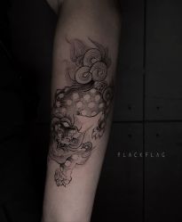 -黑旗纹身