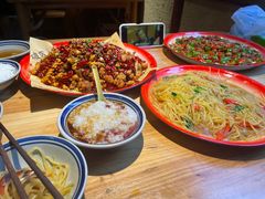 -泥糊破店小酒馆·团建聚餐(南京西路店)