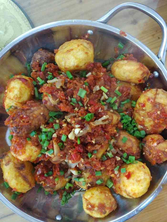 农家大碗菜-"在巴东县出差吃到的当地的农家菜吧,然后这.