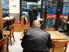 大堂-南城香·饭香串香馄饨香(青年路店)