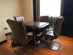 -天豪花香村酒店(贵阳花果园文创园店)