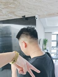 点击看大图 -宫铭烫发染发接发店