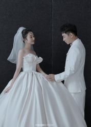 -卡米拉婚纱摄影工作室(金汇广场店)