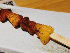 猪五花烤凤梨-火山屋台(新街口店)