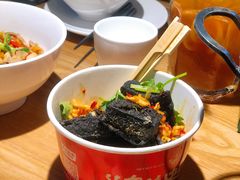-黑色经典臭豆腐·湖南特产(坡子街店)