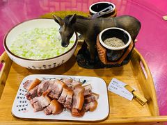 -乔家小院•本地小海鲜•非遗驴肉(万年泉路店)