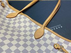 -爱革·洗衣改衣·洗鞋修鞋·洗包修包·奢侈品护理(宝地广场店)