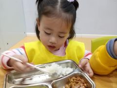 -想象乐创意早教托育中心(殷高西路店)