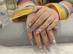 -尤米一站式美甲美睫