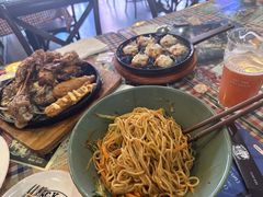 -鼓楼吃面·肉啃肉(南锣鼓巷店)