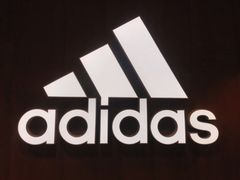 -阿迪达斯(武林银泰三叶草店)