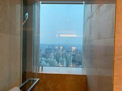 -上海龙之梦万丽酒店