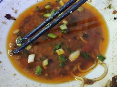 -渝之汇牛肉豌杂面
