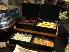 自助取餐区-OPEN開全日自助餐厅·牛肉火锅·海鲜(佛山希尔顿酒店)