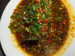 凉拌鲫鱼-山城小聚(大学城店)