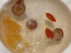 -雍和会海鲜姿造自助(湖东路店)