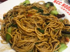 -牛吃草牛肉面(甬港南路店)