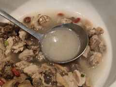 -巴特餐饮6加1音乐餐吧·新疆菜
