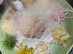 -得意咚瓜·顺德鱼生·冬瓜火锅(深圳首店)