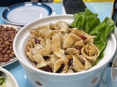 -崴海渔村(虹梅路店)