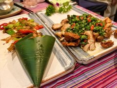 -香巴拉云南餐厅(华莱坞店)