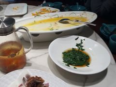 -荷塘秋月·本帮江浙菜(国权路店)