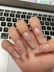 -U+nail优加专业美甲美睫