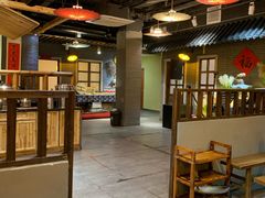 大堂-锅来乐地锅鸡(安亭店)