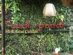 门面-Pundi Pundi Restaurant