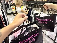 -万达广场(南昌红谷滩店)
