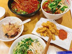 -蓉李记成都名小吃(武汉菱角湖万达店)