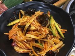 -草家酱蟹炭火烤肉店(珲春南路一店)