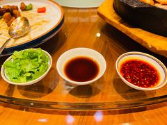 -华夏食府中餐厅(中原路店)