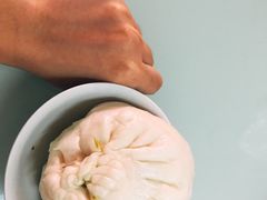 -白玉兰食品(汇联商厦店)