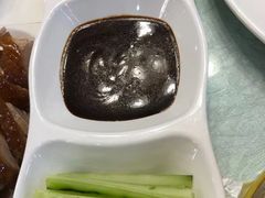 -六和聚传统烤鸭.天津菜(和平店)