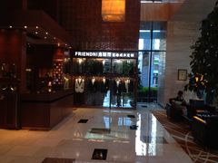 -上海龙之梦万丽酒店