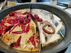 -贰回巷火锅馆(钟楼店)