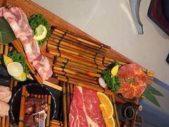 -轻烧烤肉(光谷步行街店)