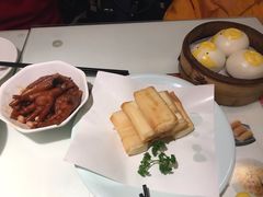 -新大咀港式茶餐厅(宝山万达店)