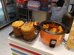 炸酥皮鸭脚-丽丽三鲜螺蛳粉(田林路店)
