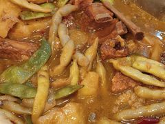-哈尔滨烧烤·山河村铁锅炖(交大店)