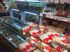 -永旺黄岛购物中心