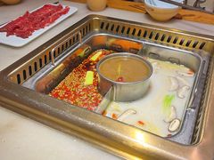 -巴渝瓦肆重庆鲜火锅(宝龙环湖店)